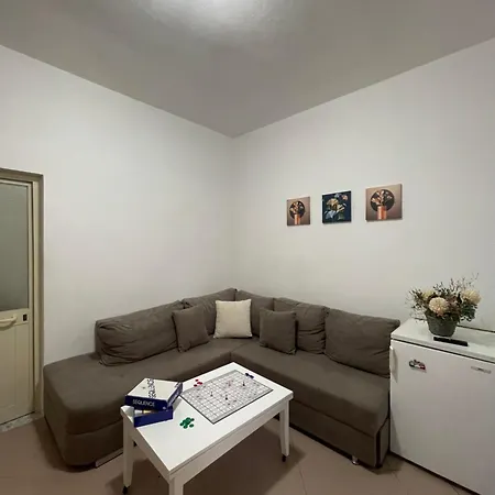 Apart Otel Vogue Golem (Tirana)