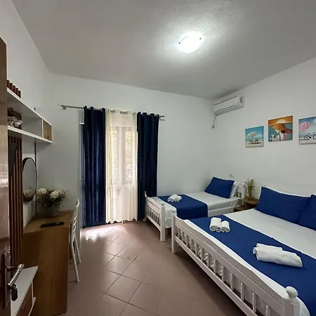 Vogue Apart Otel Golem (Tirana)