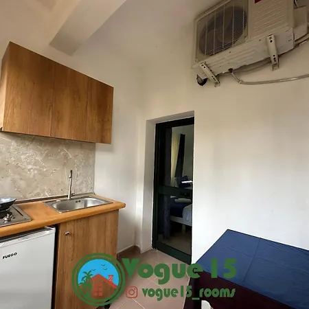 Apart Otel Vogue Golem (Tirana)