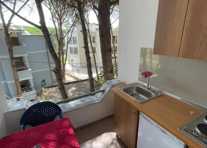 Vogue Hotel apartamentowy Golem (Tirana)