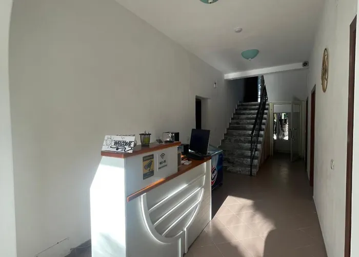 Hotel apartamentowy Vogue Golem (Tirana)