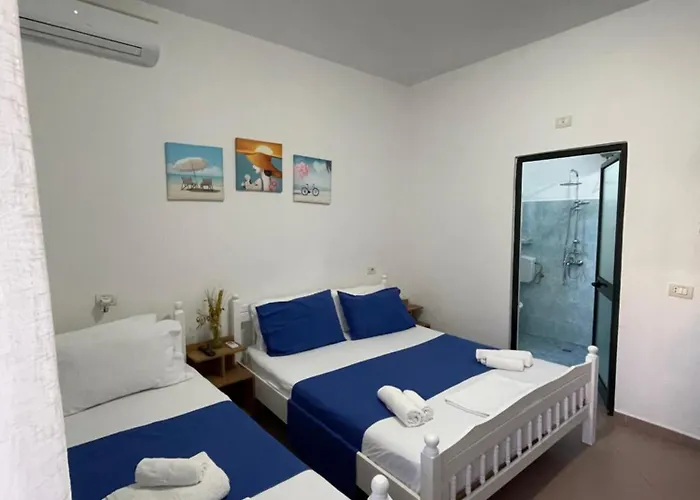 Vogue Golem (Tirana)