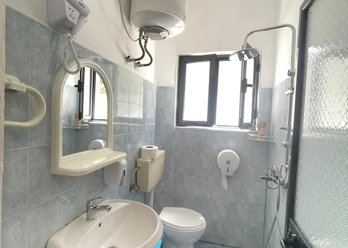 Hotel apartamentowy Vogue Golem (Tirana)