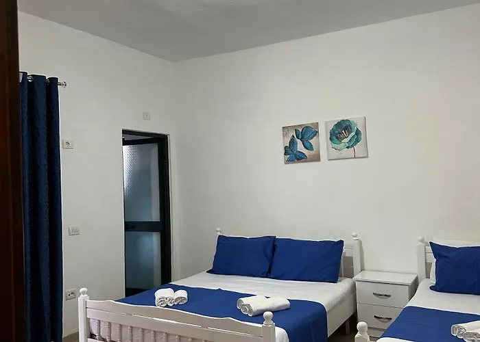 Vogue Golem (Tirana)