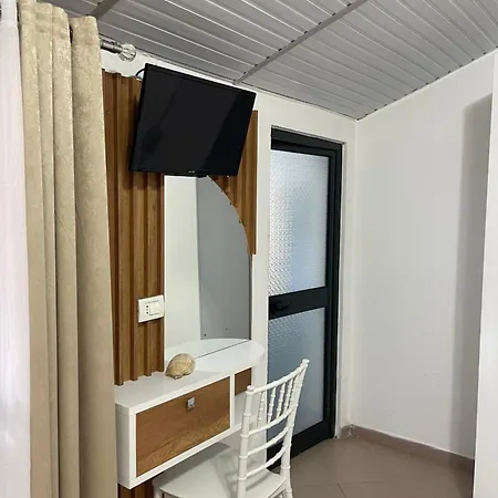 Aparthotel Vogue *