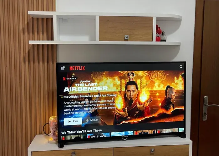 Vogue Golem (Tirana)